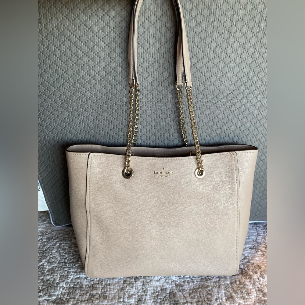 Kate Spade Cream Structured Tote with Gold Chain Straps, 15”w x 5.5”d x 11”h